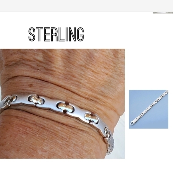 Elegant Sterling‎ Silver Puzzle Bracelet - Picture 1 of 8